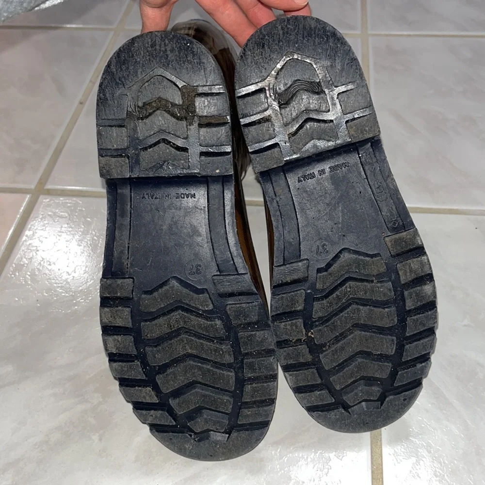 Burberry rain boots - Picture 6 of 10